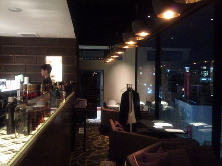 BAR.jpg